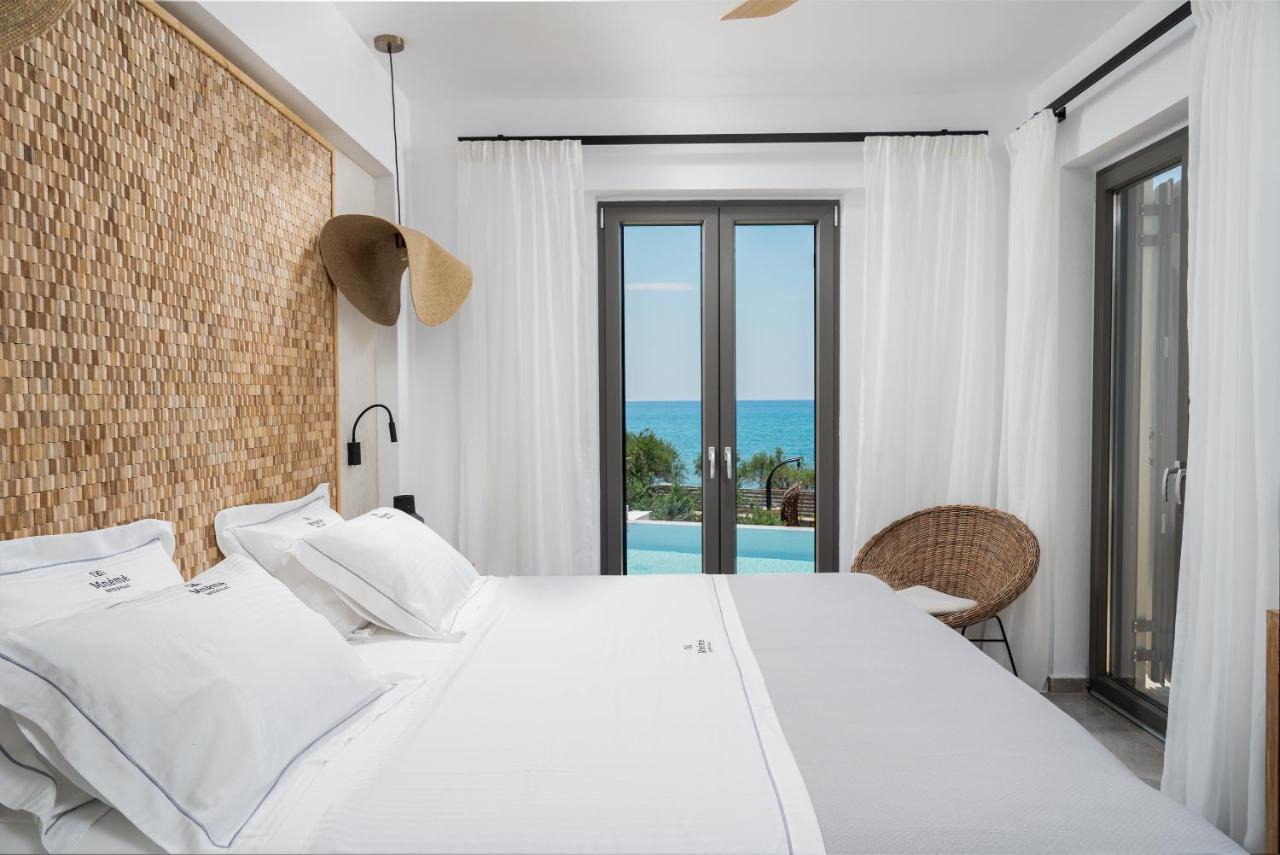 Mneme Suites & Villas Kastri  ภายนอก รูปภาพ